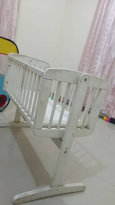 baby bed , cot ,crib wooden 0