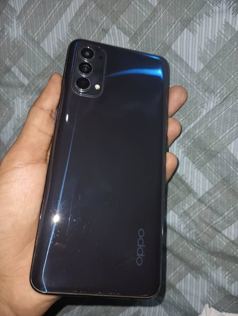 Oppo Reno 4 8/128 (9/10) everything okay guaranteed. 1