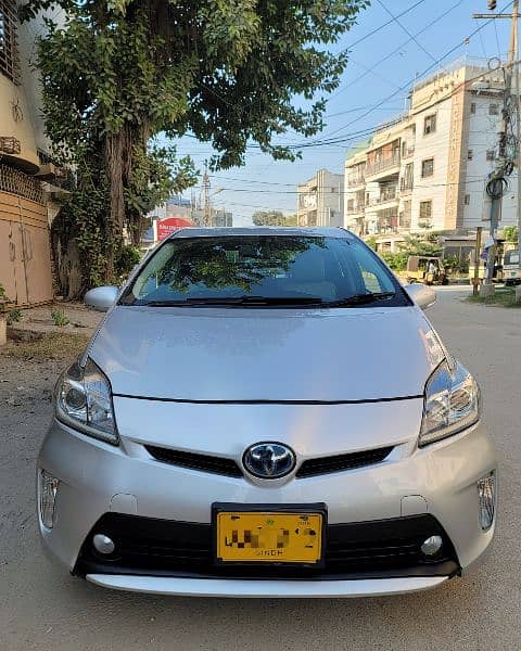 Toyota Prius 2013 1