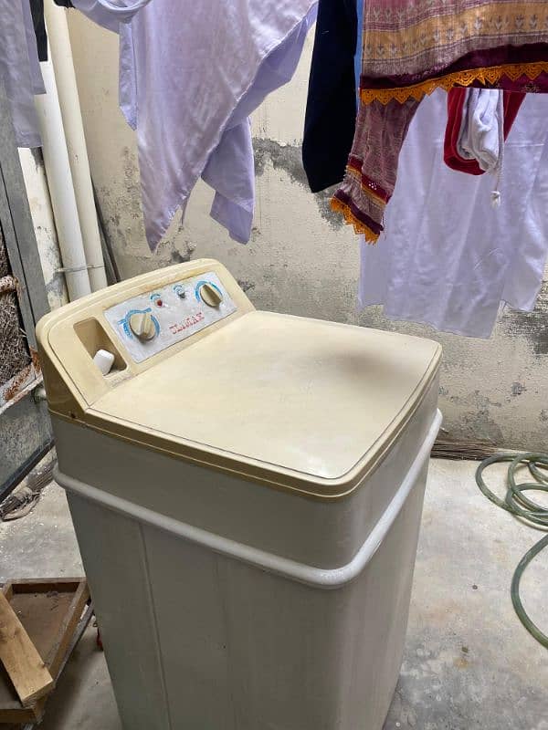 Climax Plastic Body Washing Machine 0