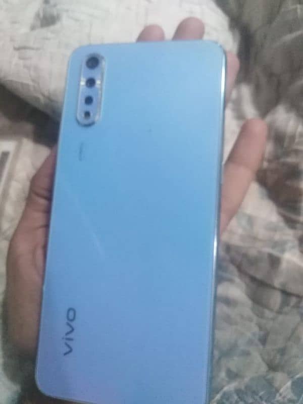 Vivo s1 1