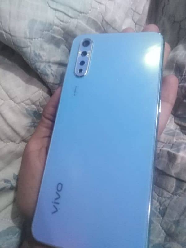 Vivo s1 4