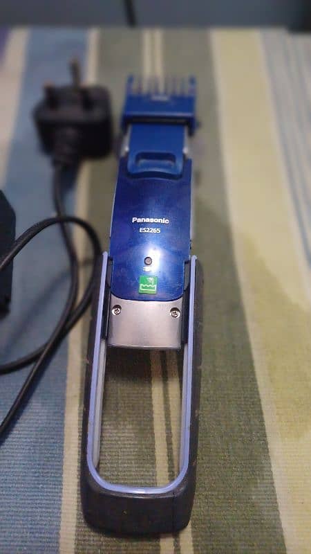 Panasonic body shaver ES-2265 0