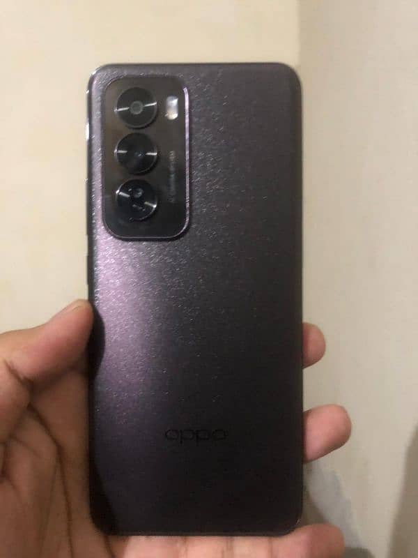 Oppo Reno 12 5G 1