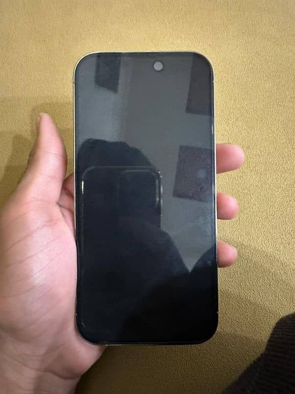 iphone 14 pro  512Gb Non pta Non Active 4