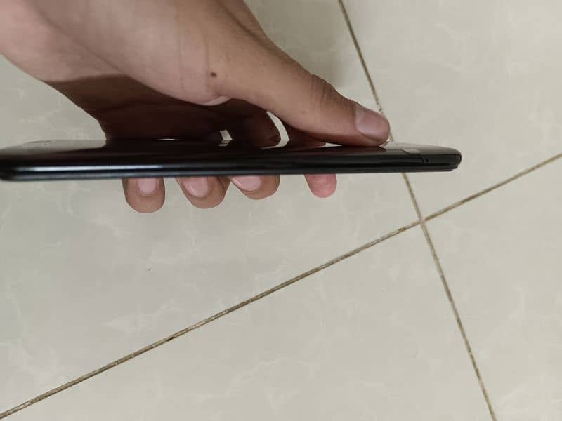 Vivo y81s 5