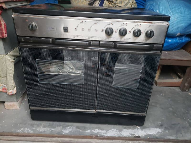 very clean stove/cooking range  for sale 1