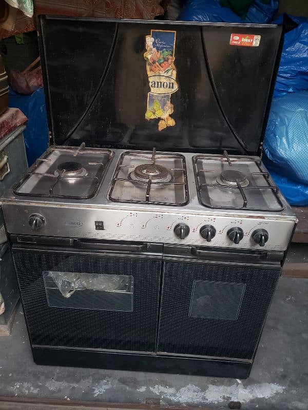 very clean stove/cooking range  for sale 5