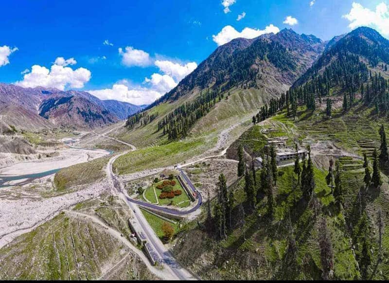 1 KANAL LAND PLOT FOR SALE IN NARAN. 0