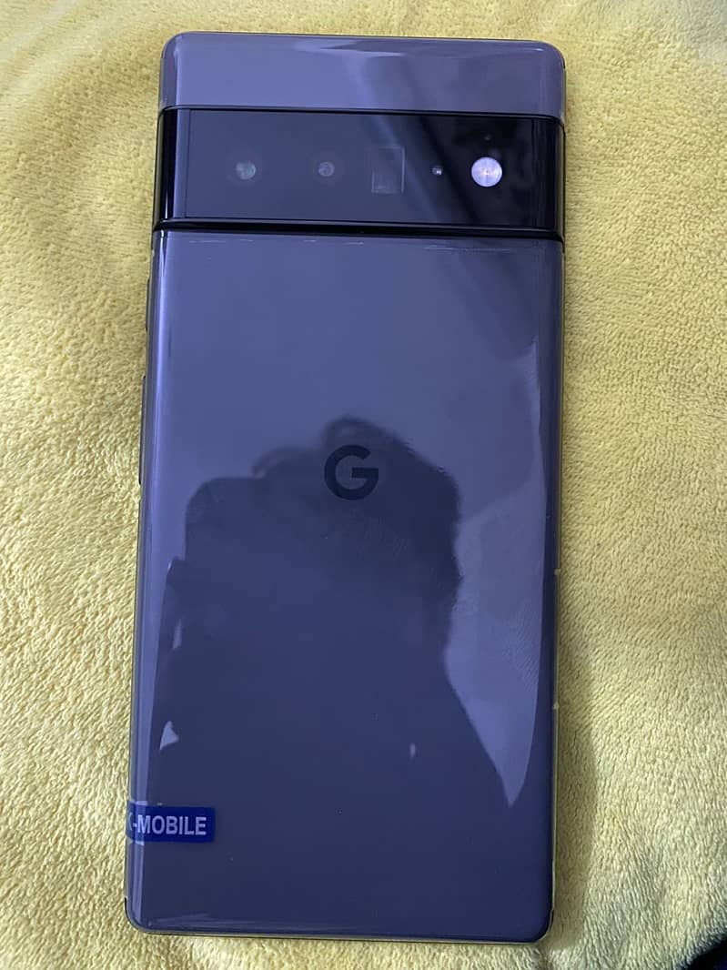 google pixel 6 pro 8/128 condition 10 of 10 2