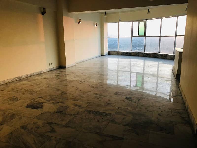 3 BED BEAUTIFUL RENOVATED APARTMENT AVAILABLE FOR RENT IN KHUDADAAD HEIGHTS E11 ISLAMABAD. 0