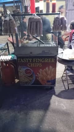 chips and burgers stall