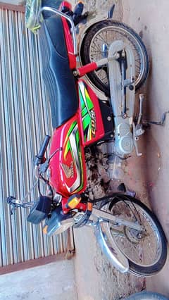 Honda 70cc new condition engine pack urgent sale