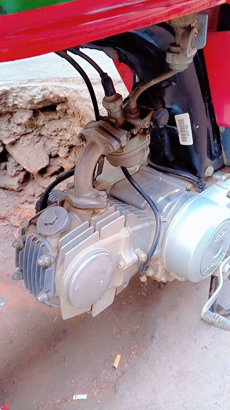 Honda 70cc new condition engine pack urgent sale 4