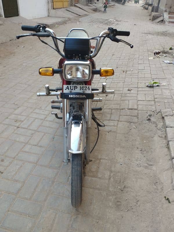 Honda CD 70 2023 Model 2