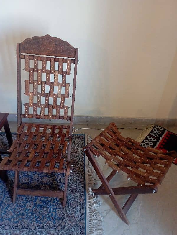 Vintage Sheesham Wood Foldable Chairs & Stools 2