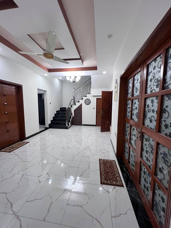 Ali block Sami corner west open villa for sale bahria town Karachi 0