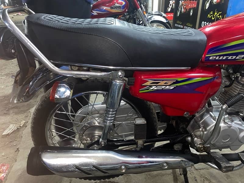 Honda CG125 (2017) Lush condition Fresh Piece 4