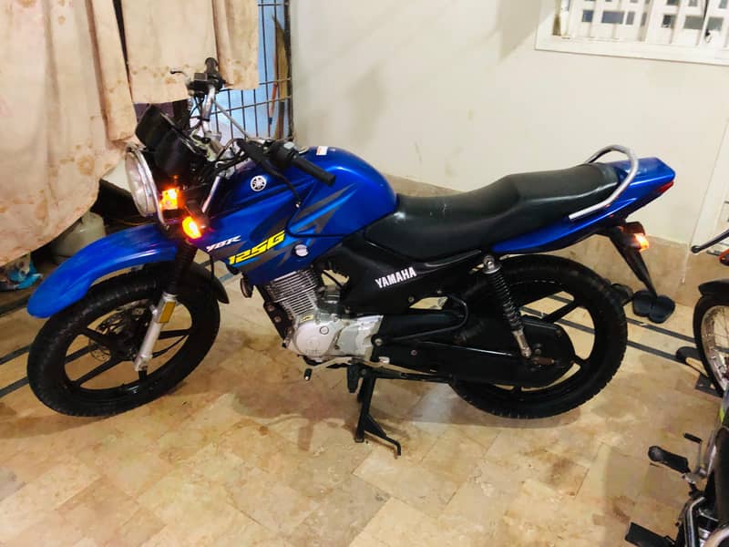 YBR 125 G 3