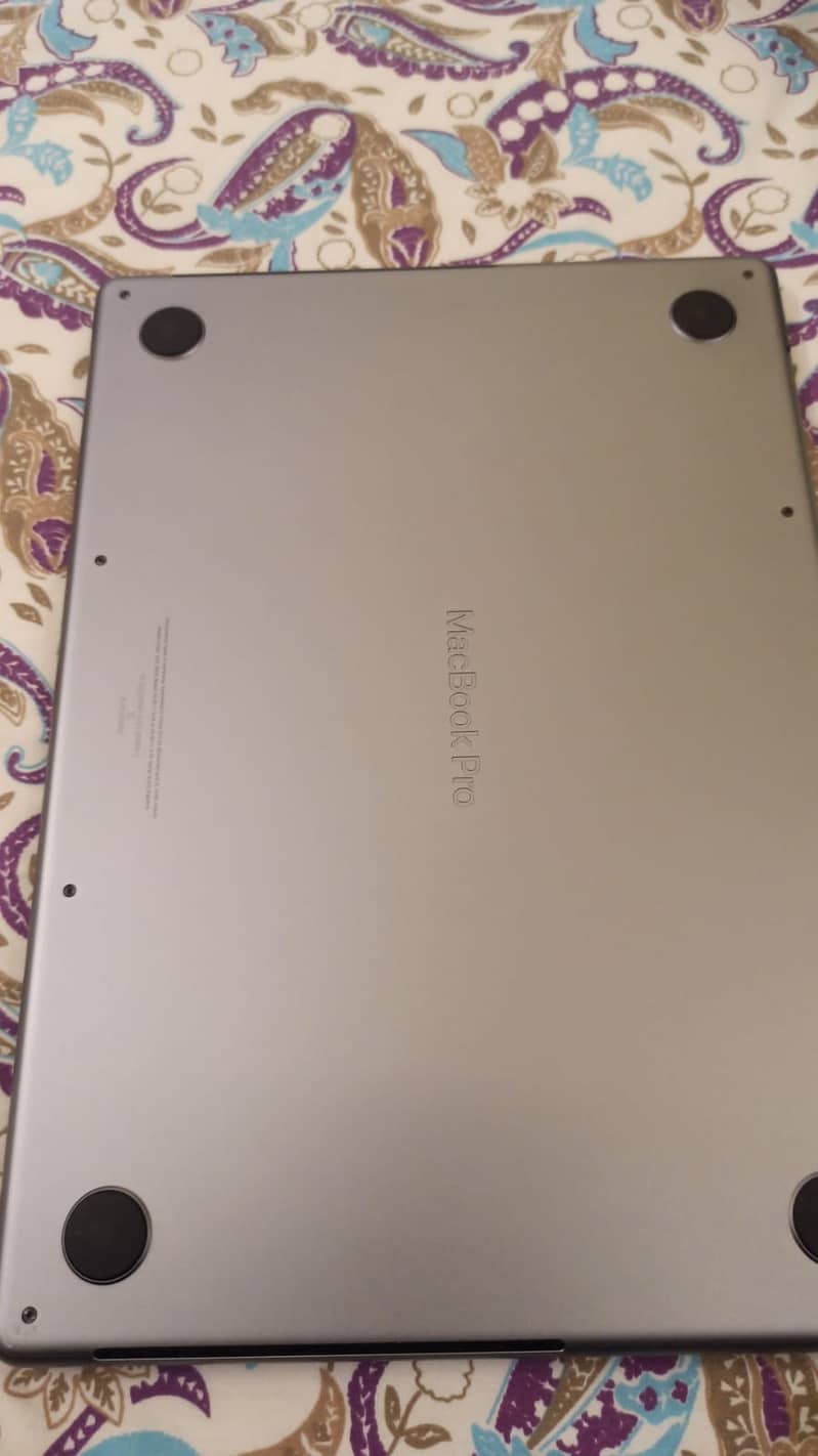 Macbook Pro 2021 14 inch 2