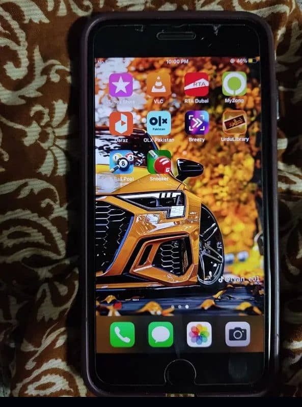 iphone 8plus 10/10 condition hai bt health 87 0