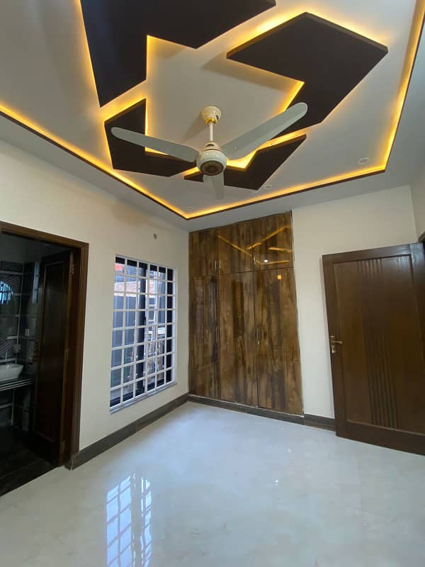 BRAND NEW 5 Marla House For Sale In Johar Town 9