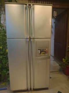 dawlance  refrigerator DW-900 DFD HB