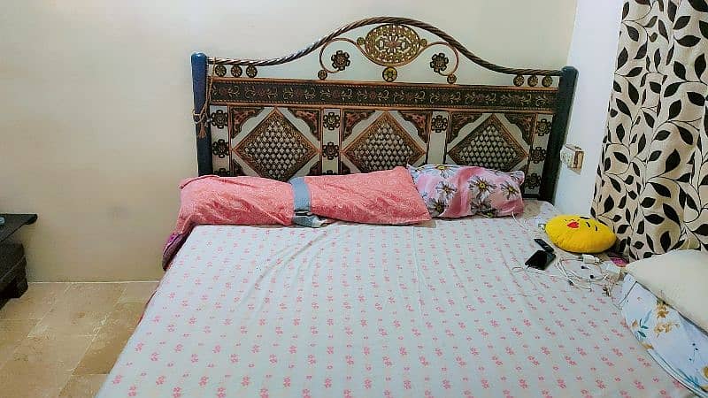 Iron Bed King Size with Mattress 3