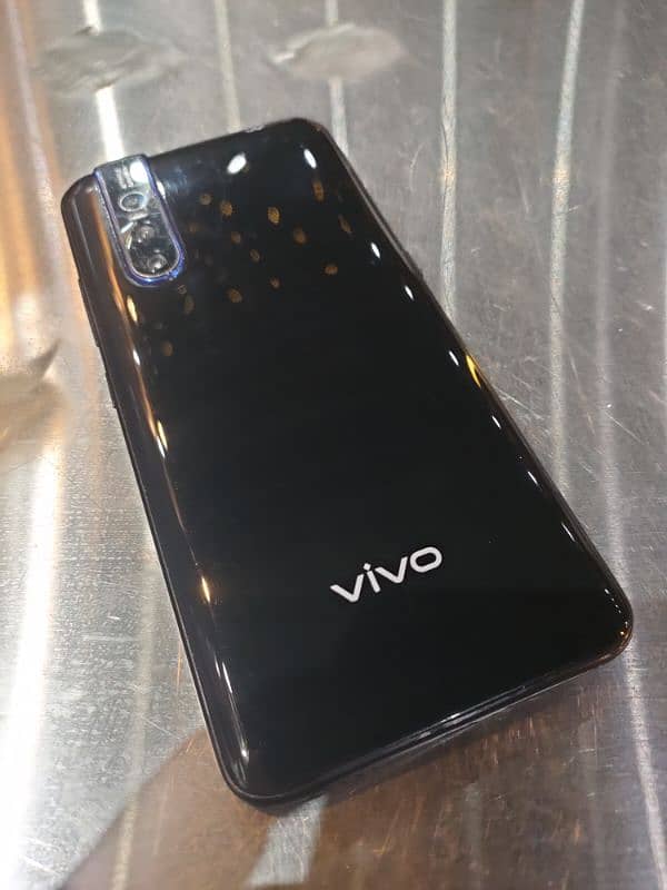 Vivo V15 Pro 8