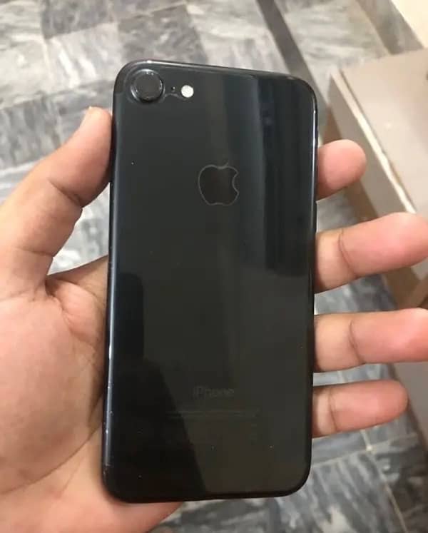 I PHONE 7 pta approved 128gb 0