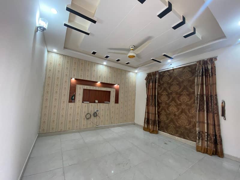 5 MARLA HOUSE AVAILABLE FOR SALE (AT REASONABLE PRICE) IN CITI HOUSING GUJRANWALA 13