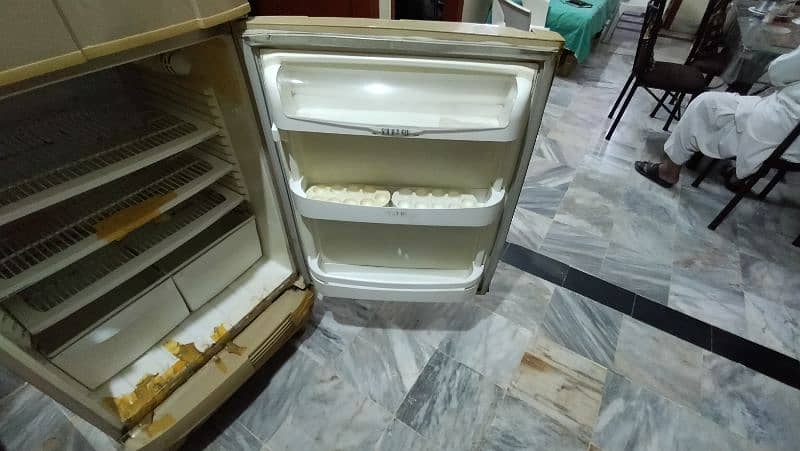 PEL fridge with good condition. 3