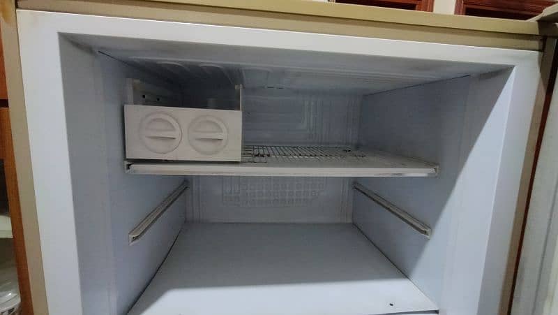 PEL fridge with good condition. 4