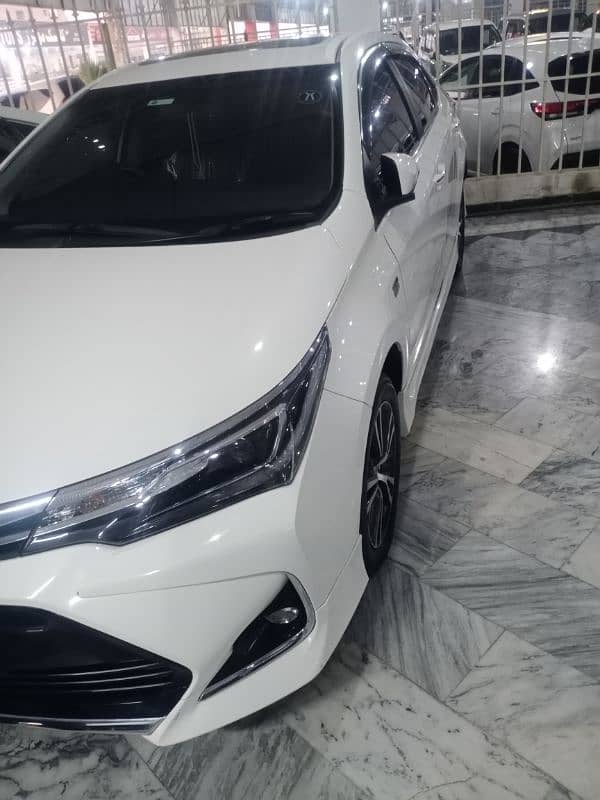 Toyota Altis Grande 2022 0