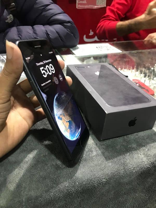 iphone 8 plus 64 gb 5