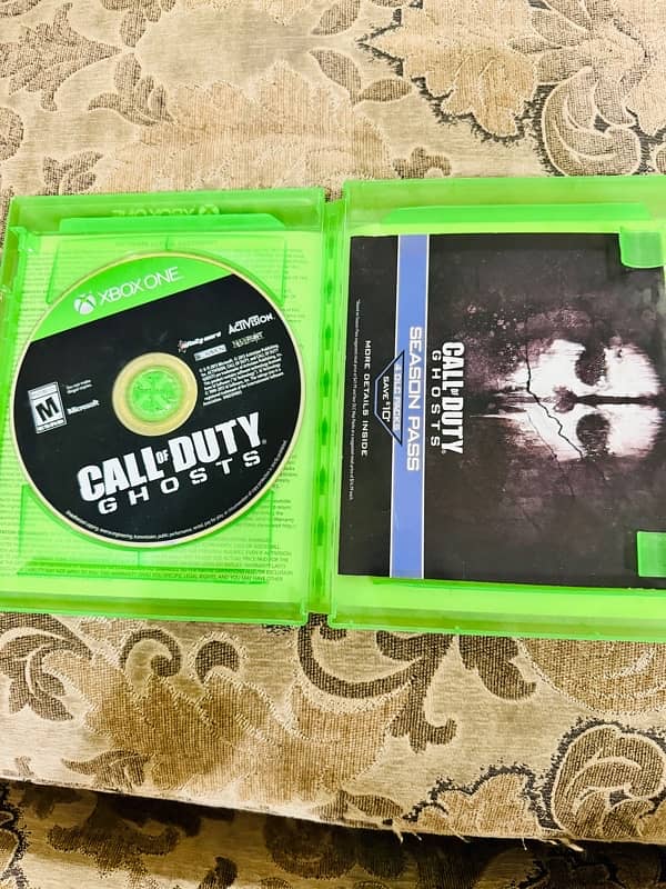 xbox one cd available in good condition 10/10 3