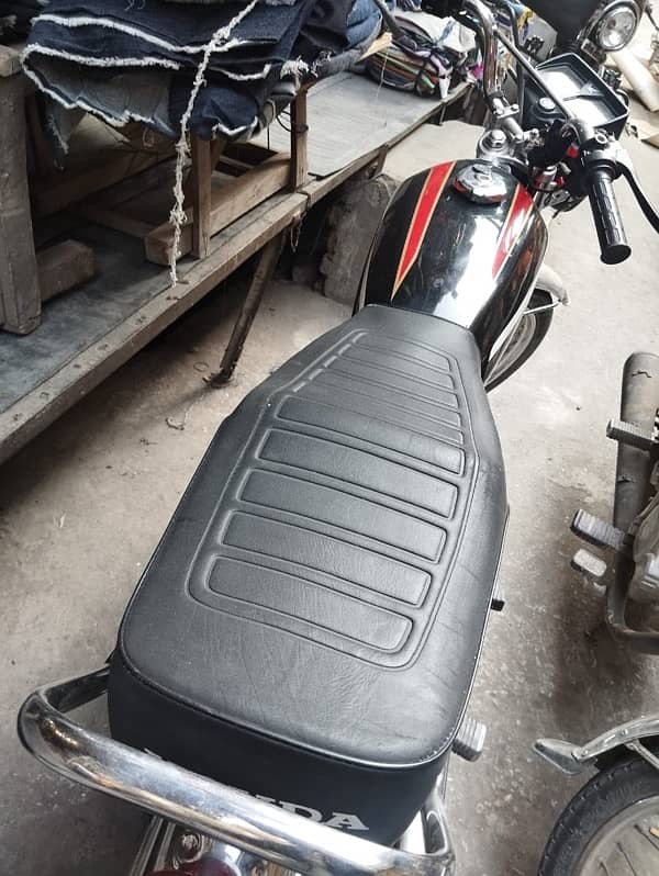 Honda 125 self 0