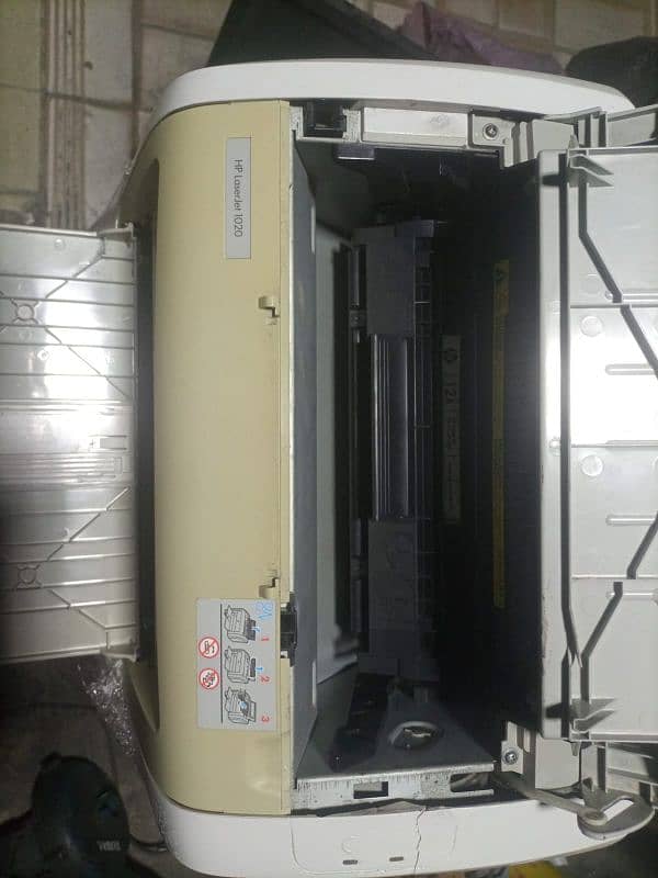 HP LaserJet 1020 4