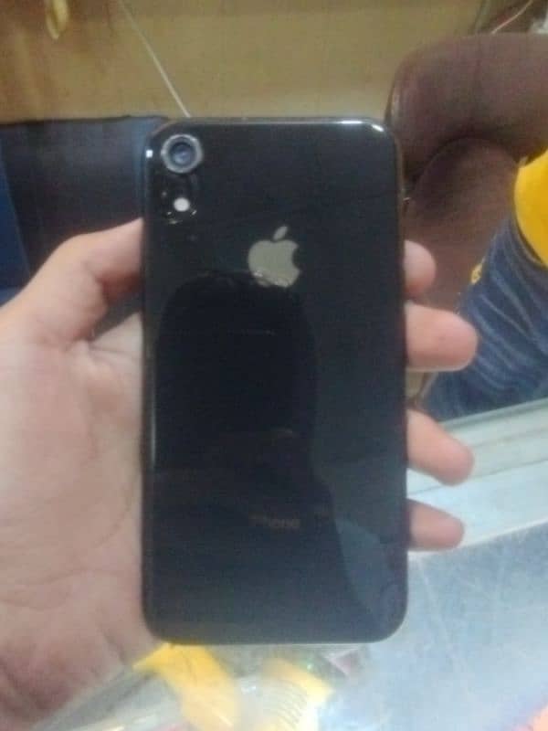 Ipone XR Colour Black storage 64 Baki All ok hai bus Waterpack nhi hai 0