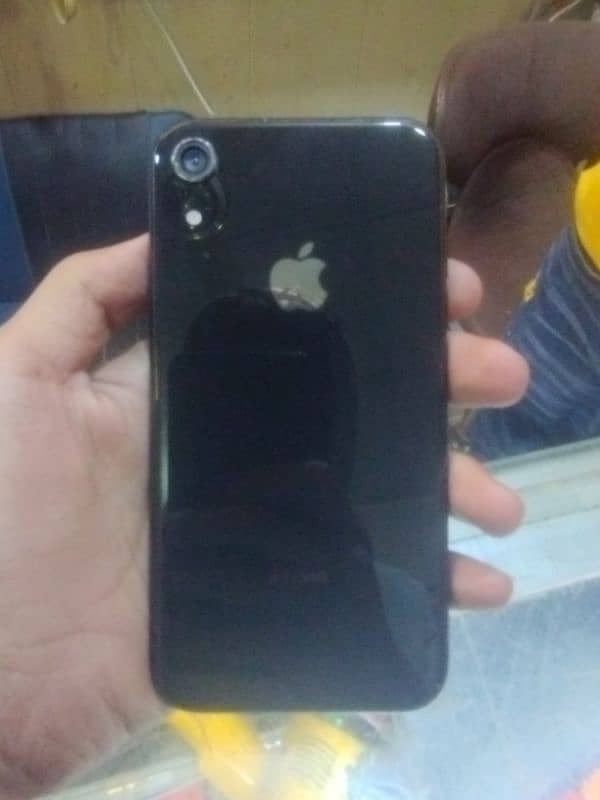 Ipone XR Colour Black storage 64 Baki All ok hai bus Waterpack nhi hai 1