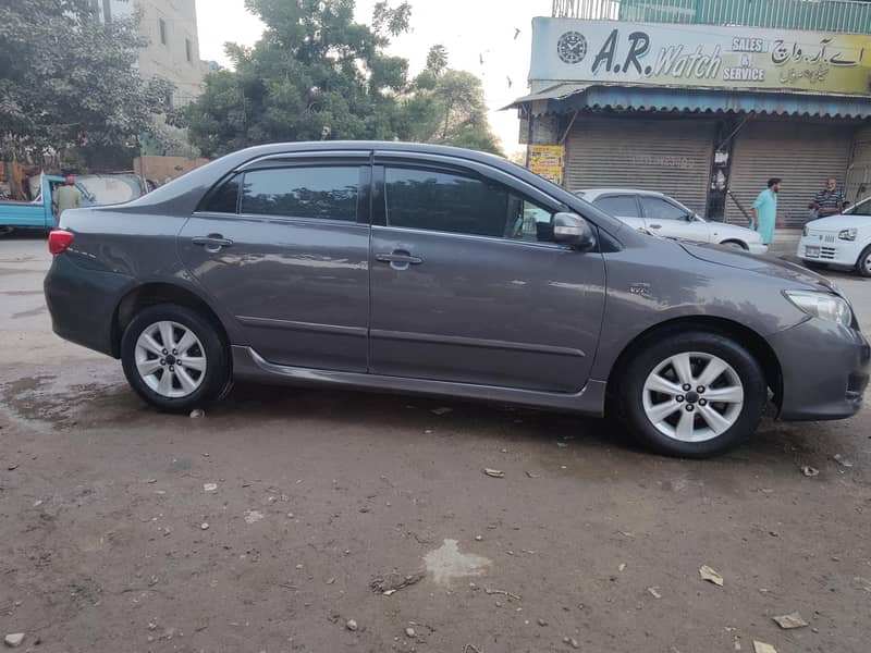 Toyota Corolla Altis SR 2010 3