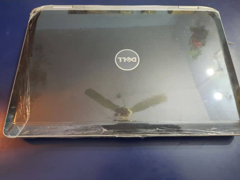 DELL LAPTOP LATITUDE E6430 0