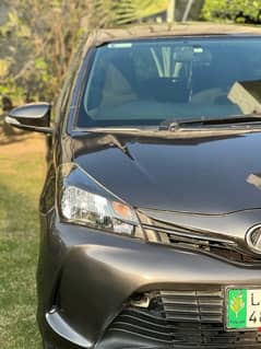 Toyota Vitz 2015