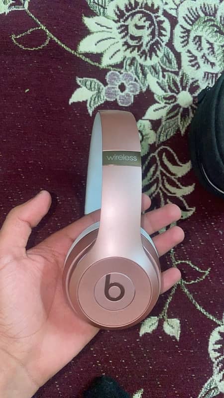 ORIGINAL BEATS SOLO3 HEADPHONES 2