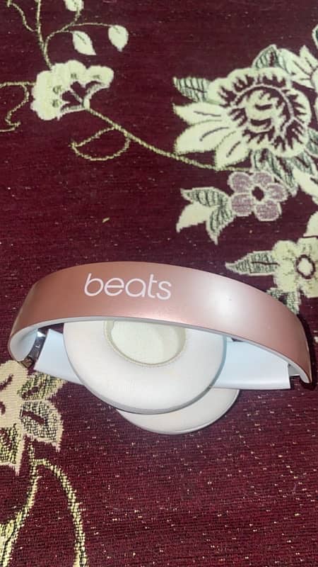 ORIGINAL BEATS SOLO3 HEADPHONES 4