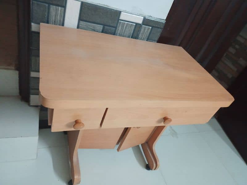 Silai machine table for sale 3