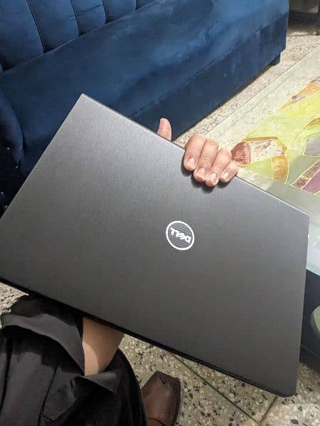 Dell vostro 14 i7 7th gen 1