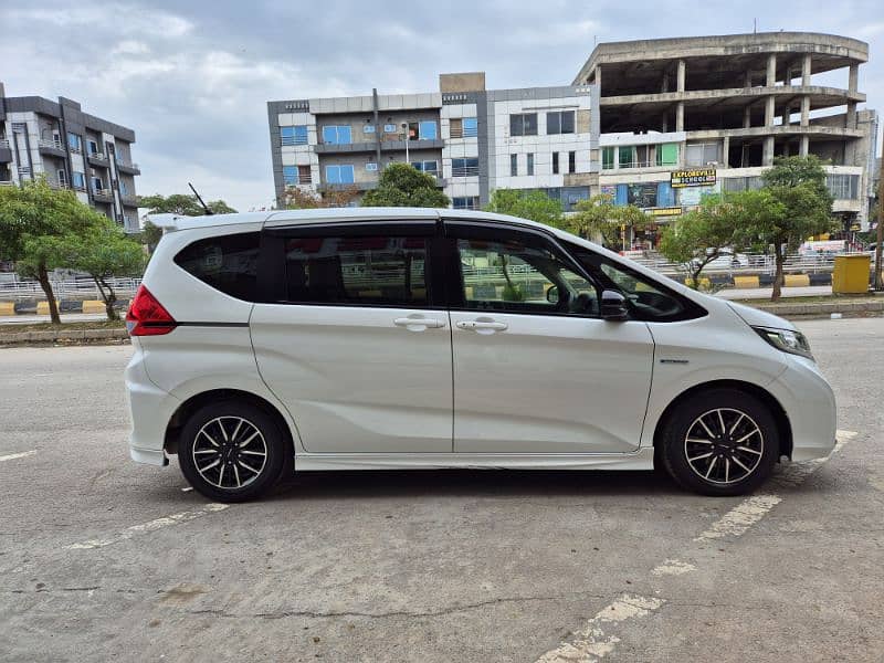 Honda Freed 2018 16