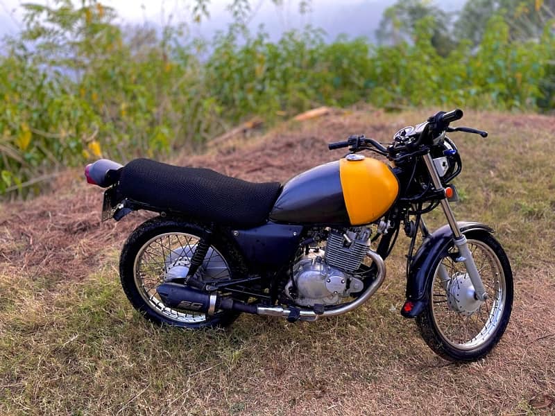 Suzuki Gs150 1