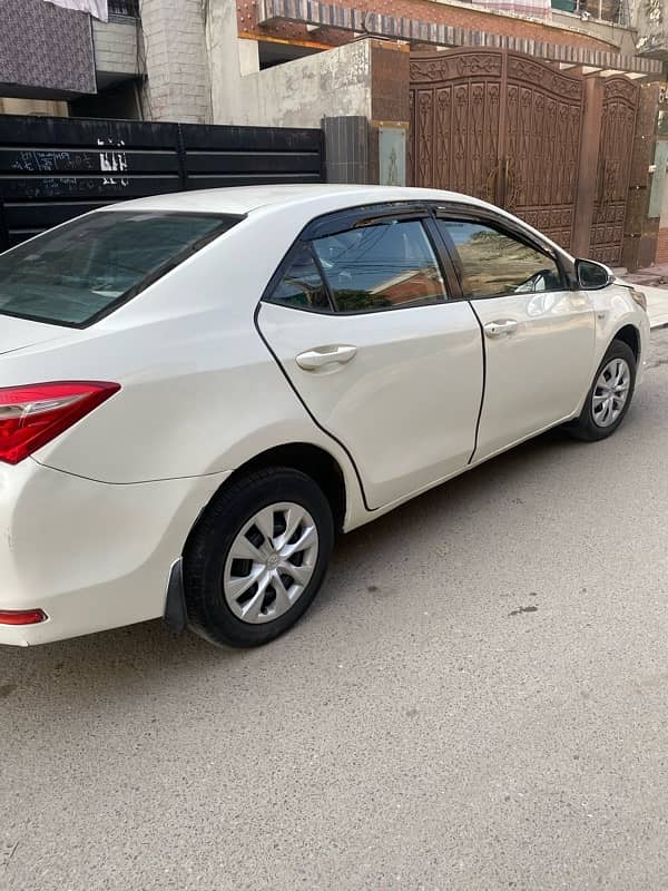 Toyota Corolla XLI 2015 6